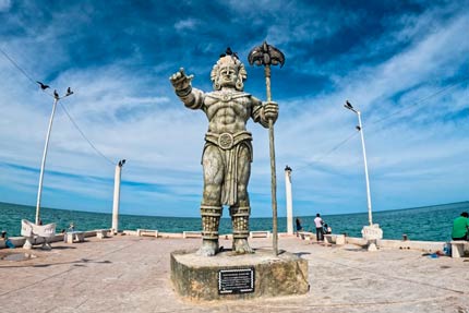 Estatua del dios Chaac en Telchac Puerto